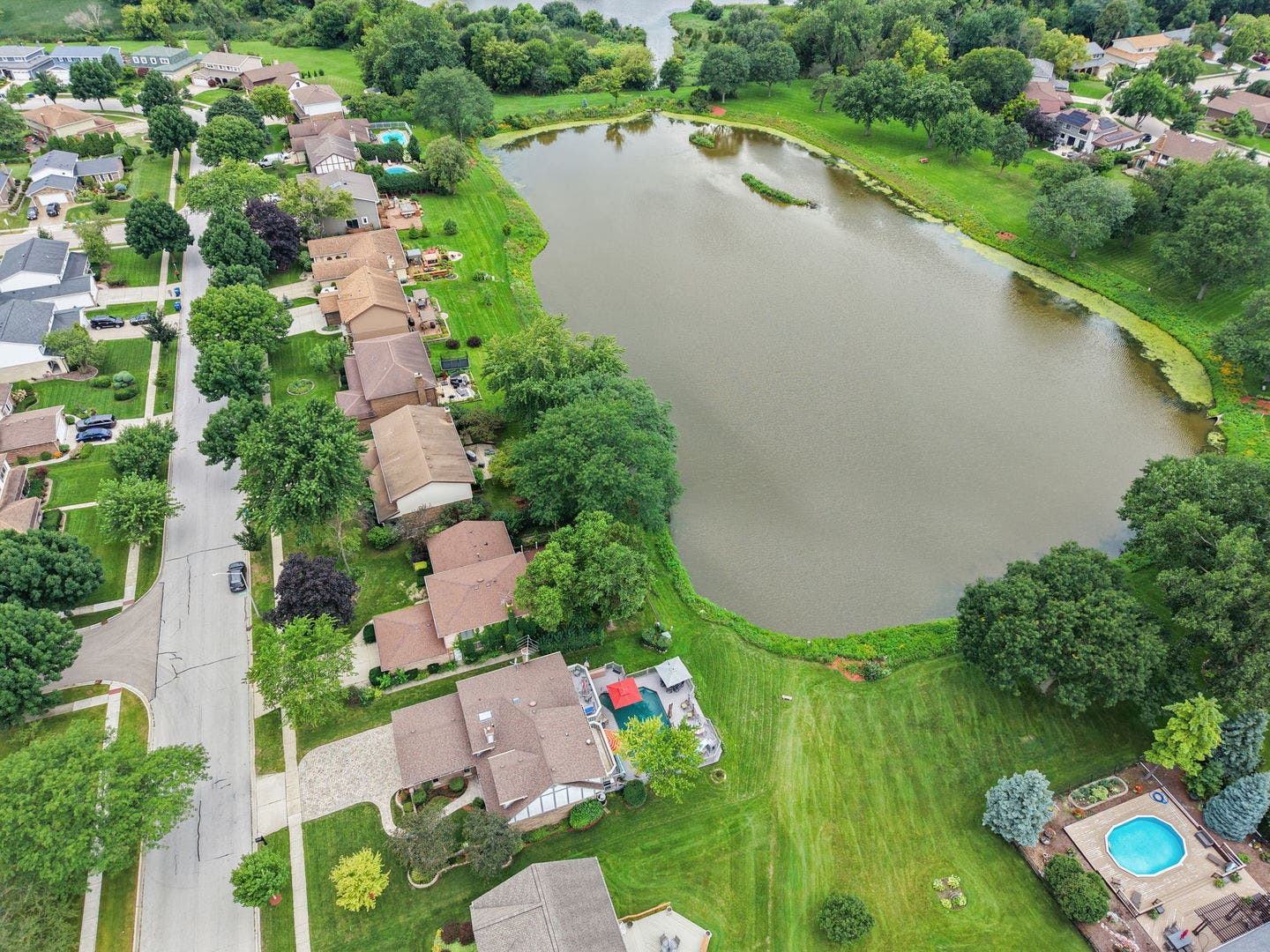 570 Sandpebble Drive, Schaumburg, IL 60193 570 Sandpebble Drive, Schaumburg, IL 60193