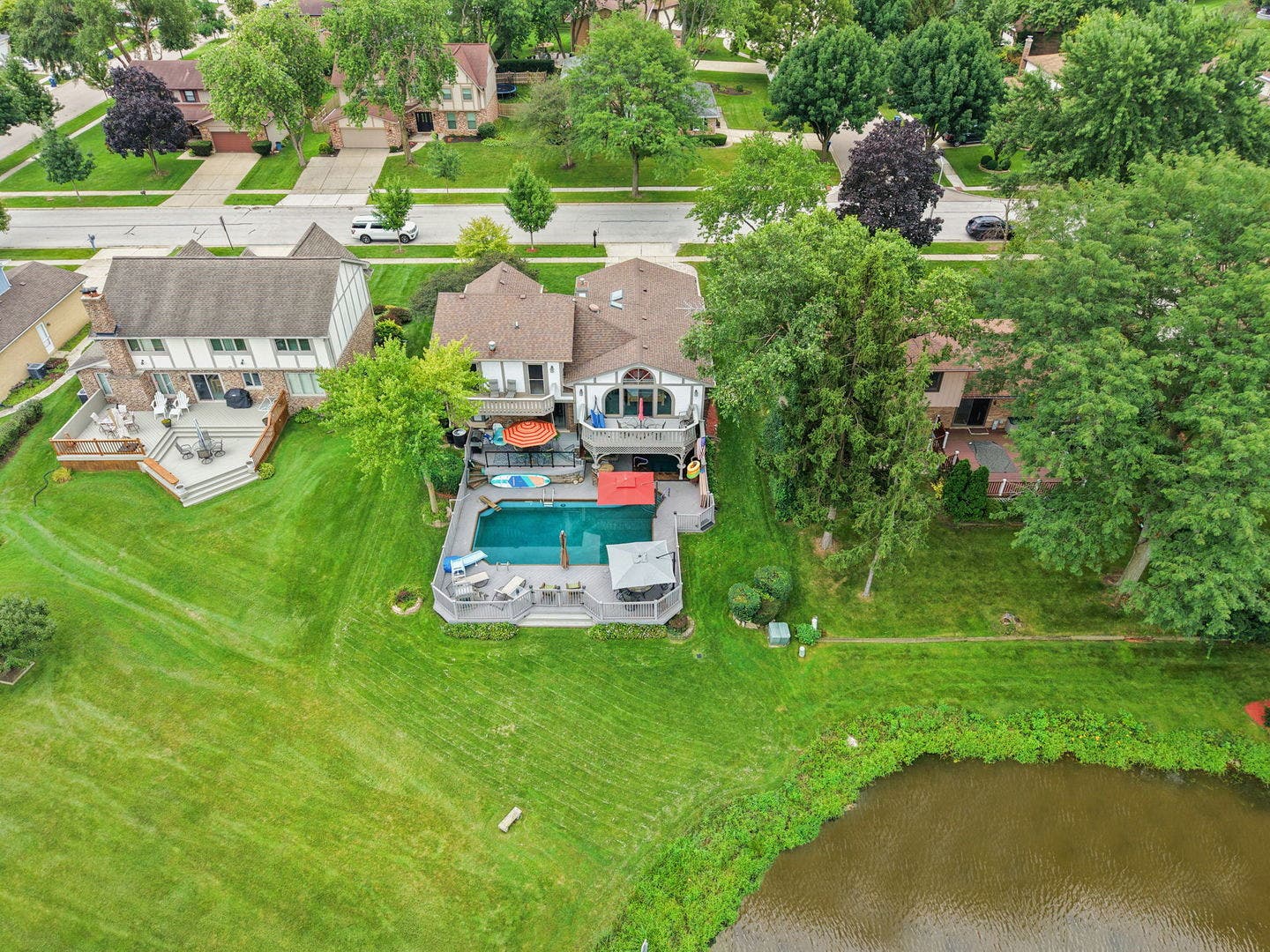 570 Sandpebble Drive, Schaumburg, IL 60193 570 Sandpebble Drive, Schaumburg, IL 60193