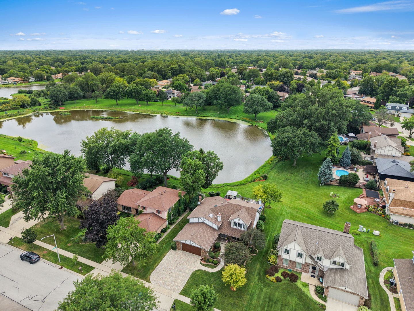 570 Sandpebble Drive, Schaumburg, IL 60193 570 Sandpebble Drive, Schaumburg, IL 60193