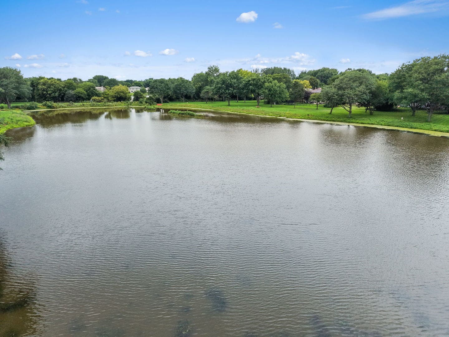 570 Sandpebble Drive, Schaumburg, IL 60193 570 Sandpebble Drive, Schaumburg, IL 60193