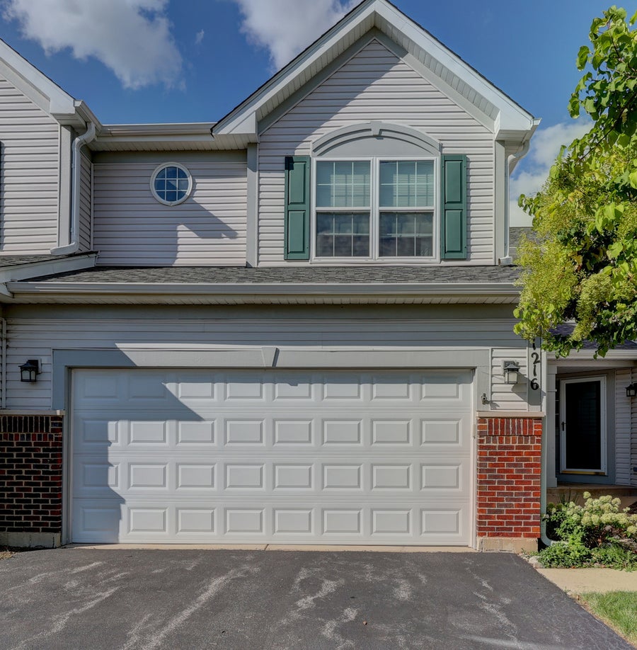 Property photo for 1216 APPALOOSA Way, Bartlett, IL