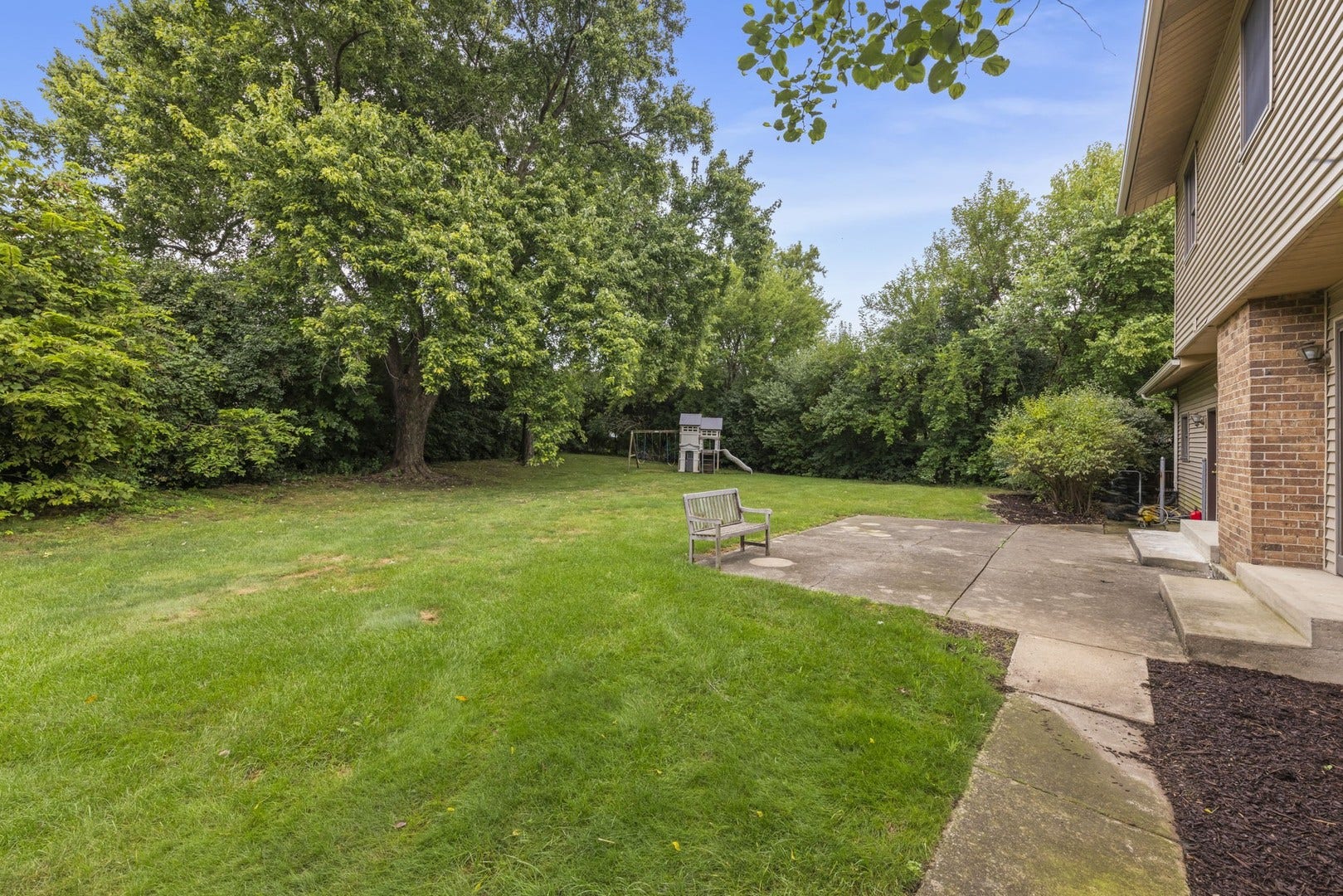 8 Keystone Court, Bolingbrook, IL 60440 8 Keystone Court, Bolingbrook, IL 60440