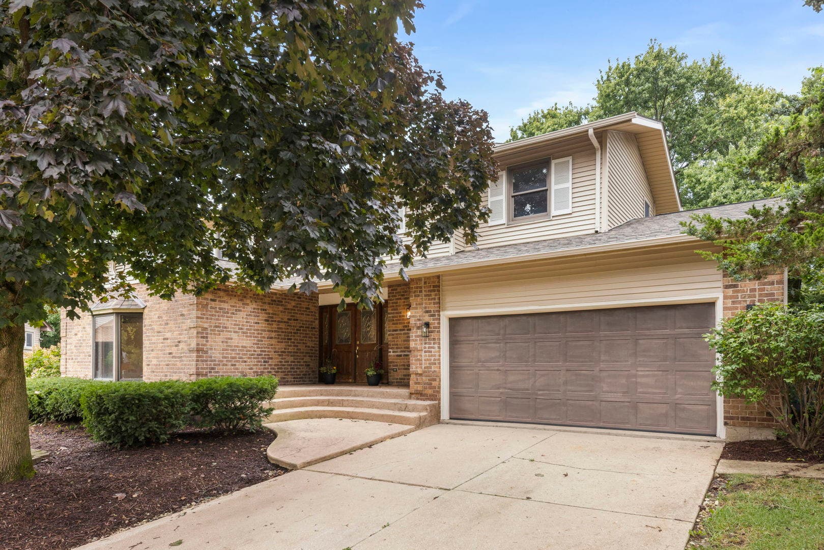 8 Keystone Court, Bolingbrook, IL 60440 8 Keystone Court, Bolingbrook, IL 60440