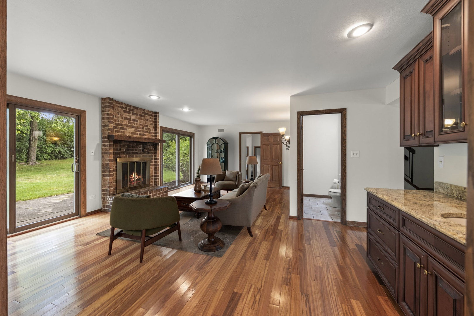 8 Keystone Court, Bolingbrook, IL 60440 8 Keystone Court, Bolingbrook, IL 60440