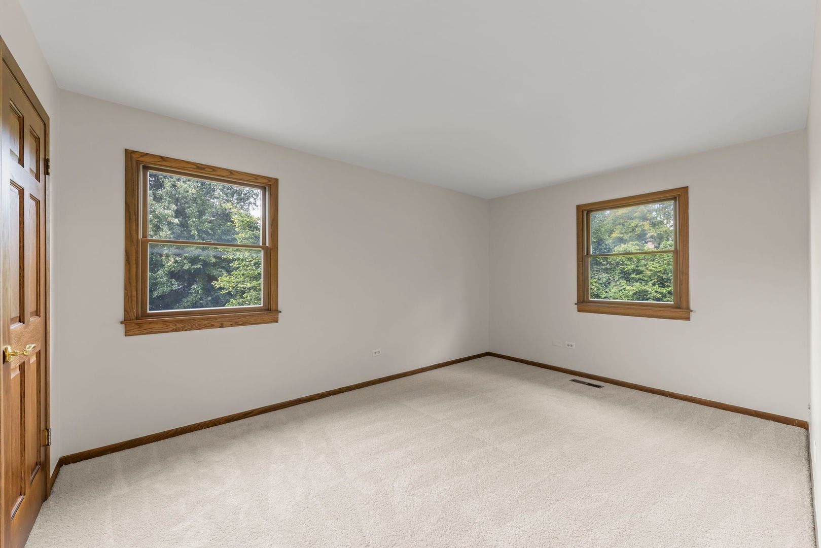 8 Keystone Court, Bolingbrook, IL 60440 8 Keystone Court, Bolingbrook, IL 60440