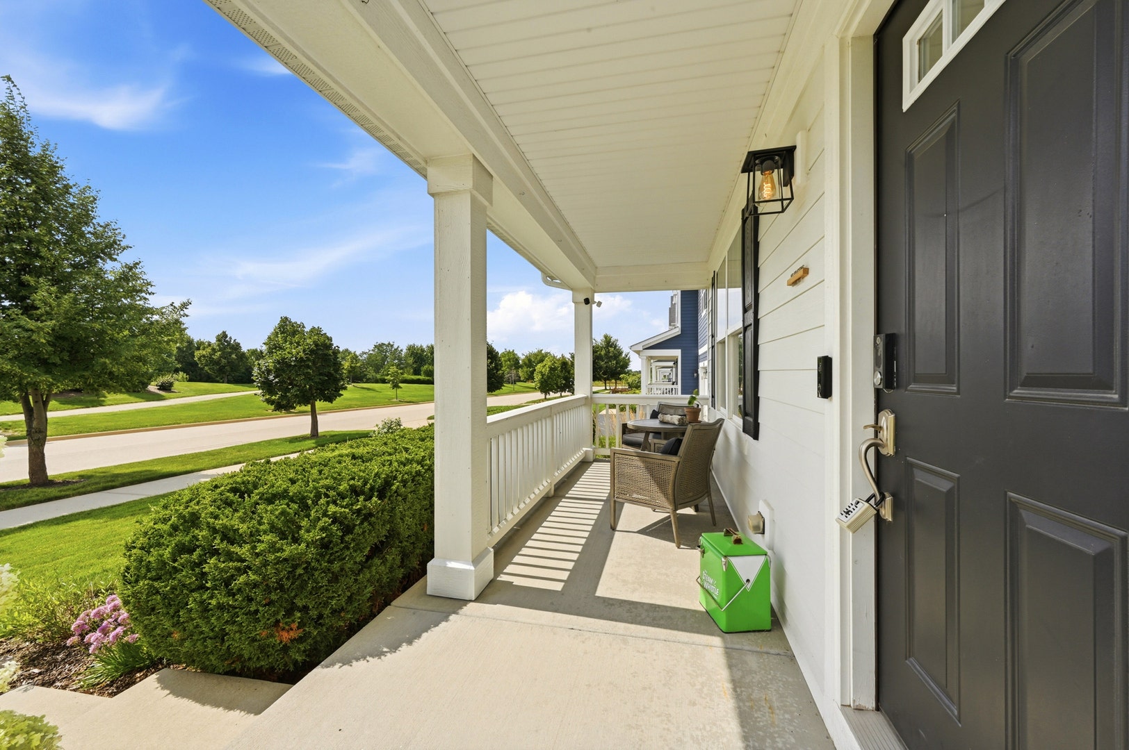 322 Longview Drive, Elgin, IL 60124 322 Longview Drive, Elgin, IL 60124