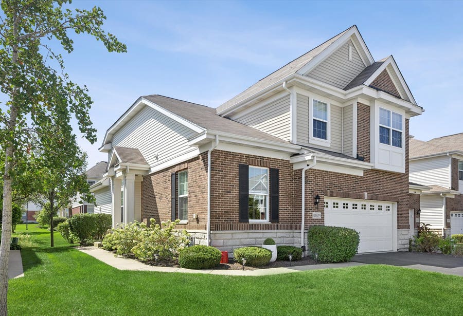 Property photo for 10629 W 154th Street, Orland Park, IL