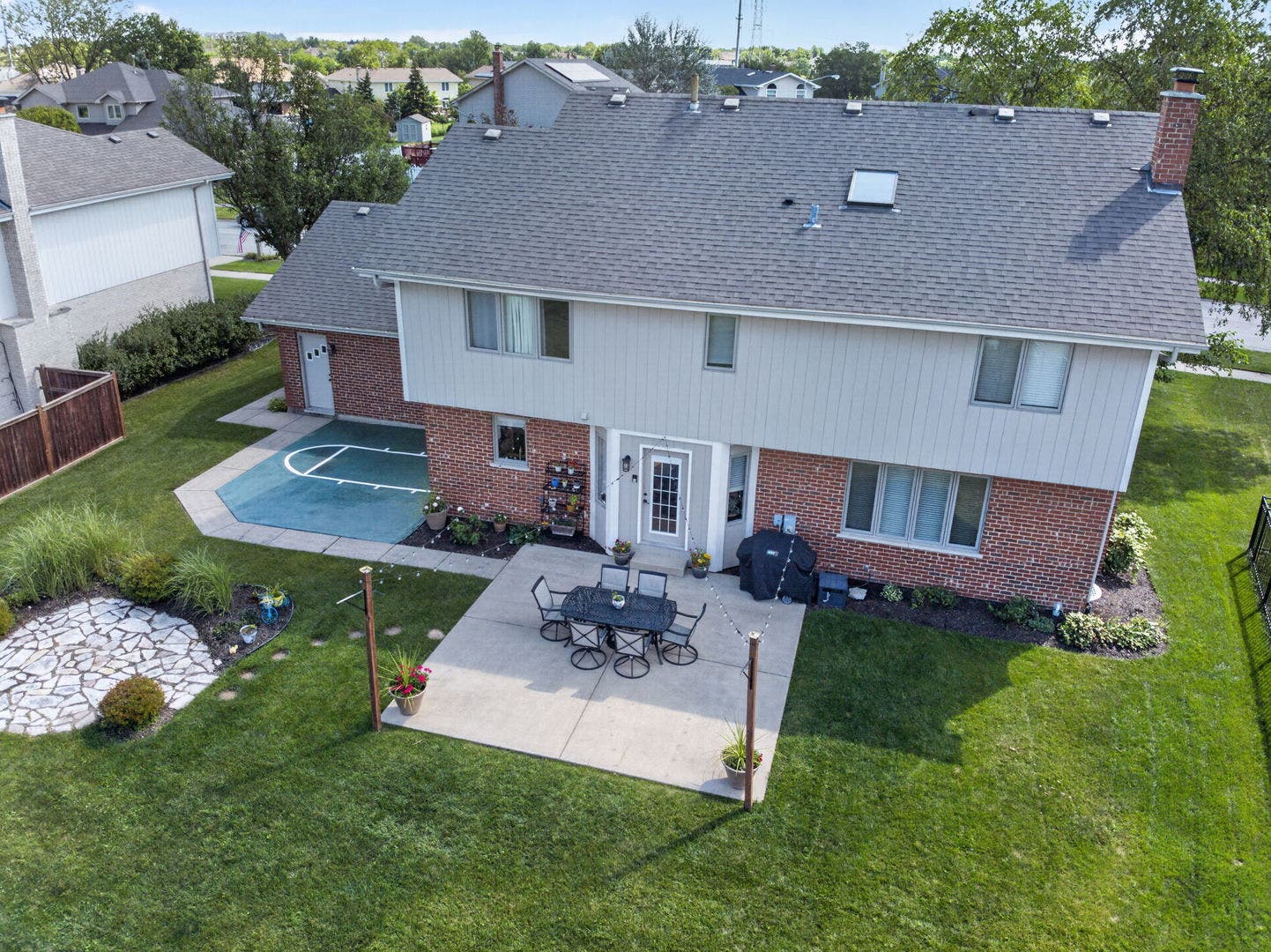 19612 Silverside Drive, Tinley Park, IL 60487