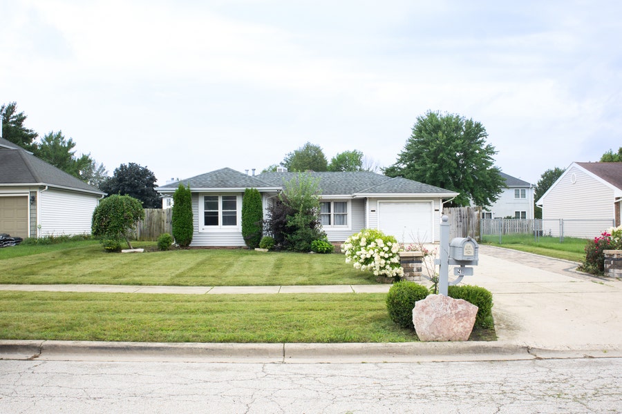 Property photo for 921 Shady Lane, Aurora, IL