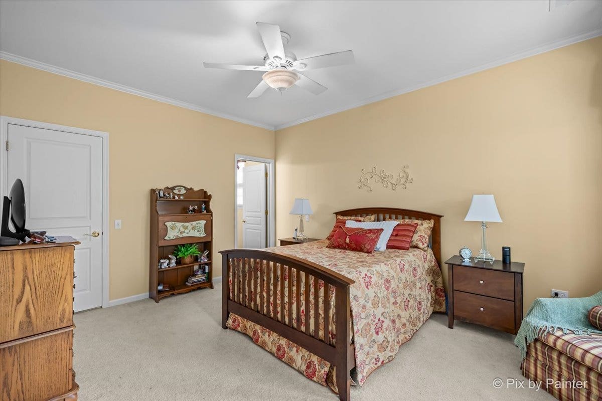 2892 Edgewater Drive, Elgin, IL 60124 2892 Edgewater Drive, Elgin, IL 60124