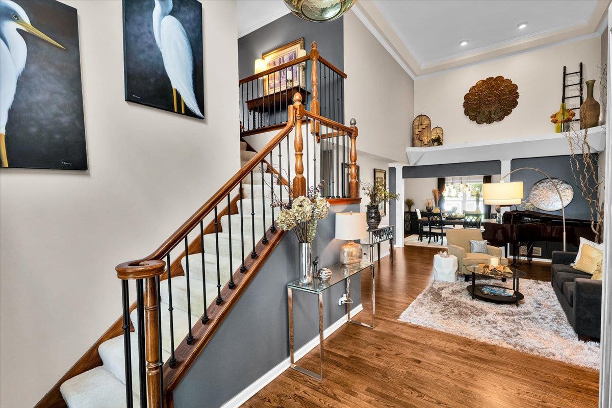 565 Blackberry Ridge Drive, Aurora, IL 60506 565 Blackberry Ridge Drive, Aurora, IL 60506