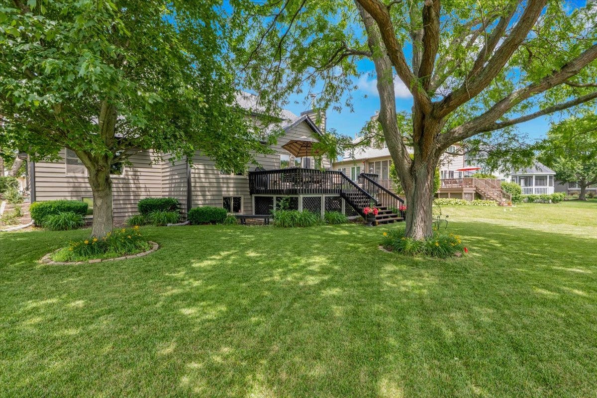 565 Blackberry Ridge Drive, Aurora, IL 60506 565 Blackberry Ridge Drive, Aurora, IL 60506