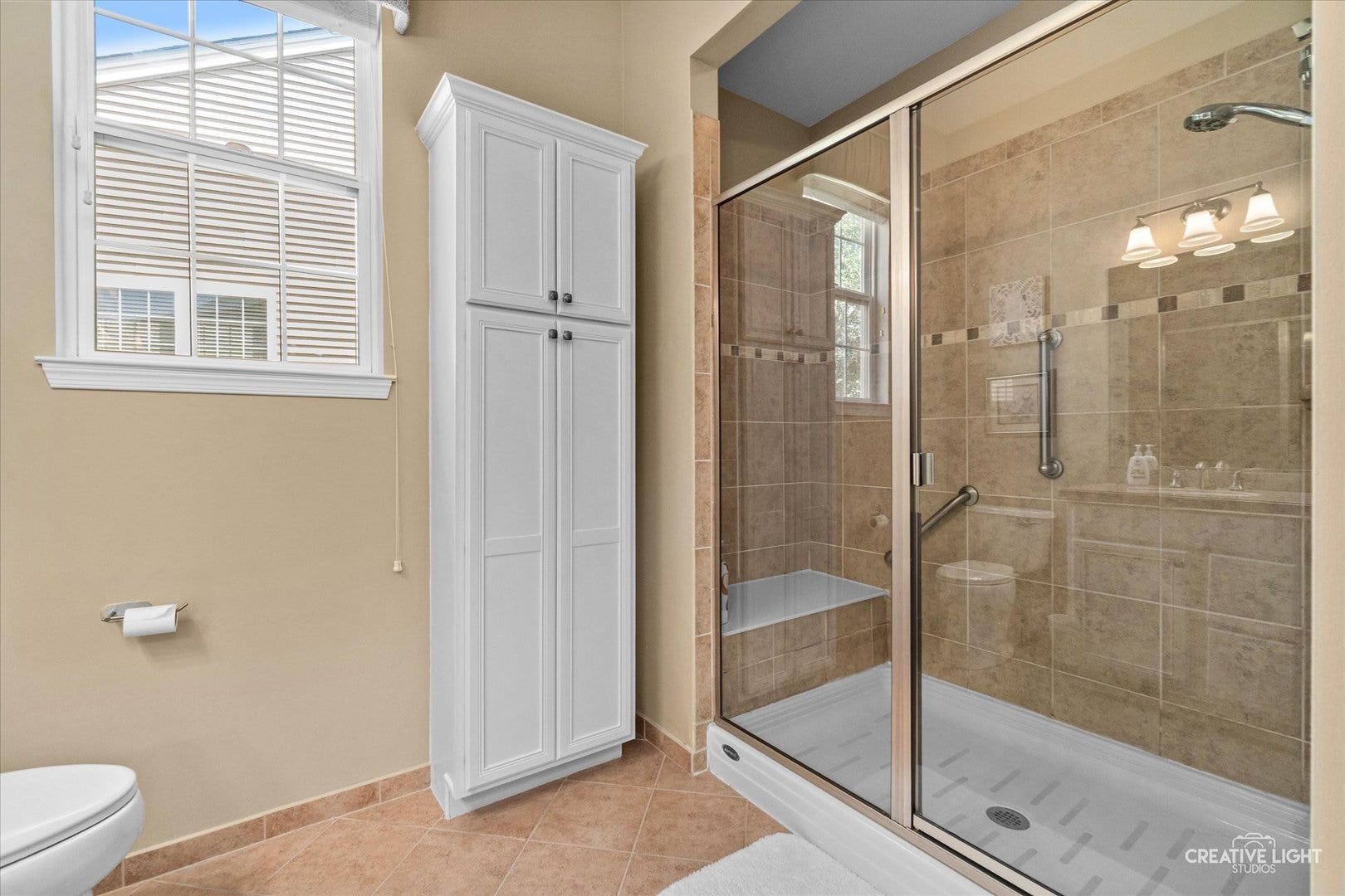 3886 Seigle Drive, Elgin, IL 60124 3886 Seigle Drive, Elgin, IL 60124