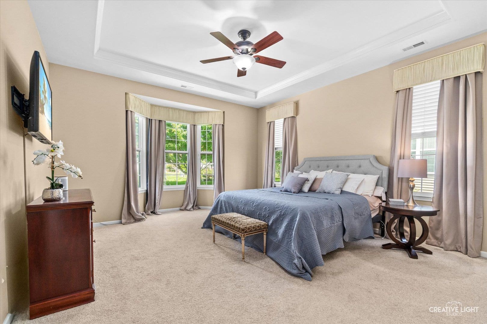 3886 Seigle Drive, Elgin, IL 60124 3886 Seigle Drive, Elgin, IL 60124