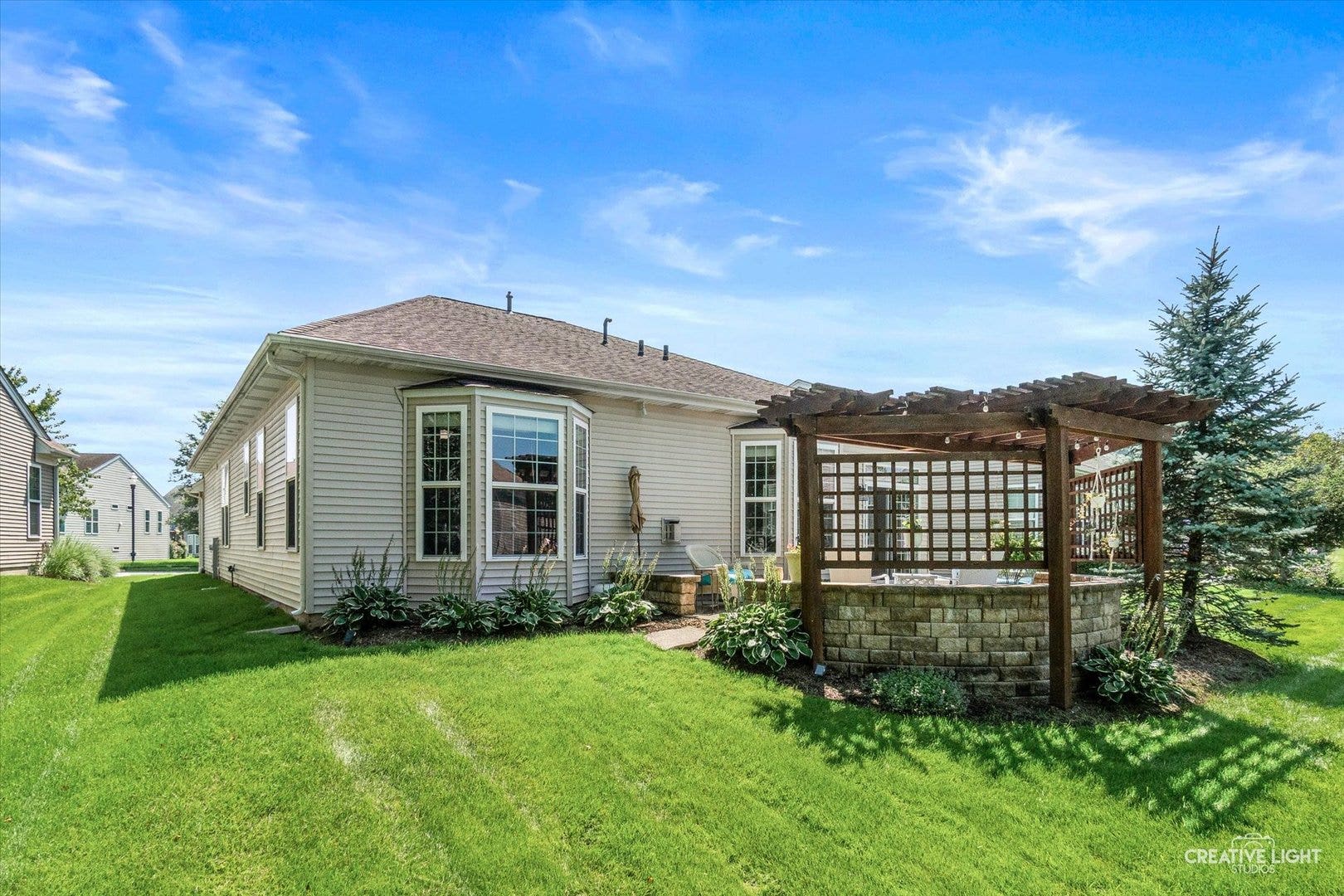 3886 Seigle Drive, Elgin, IL 60124 3886 Seigle Drive, Elgin, IL 60124