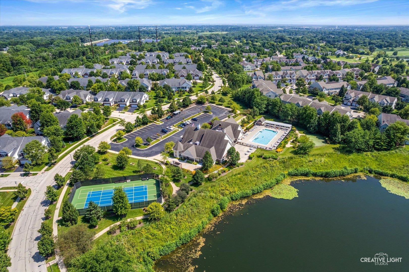 3886 Seigle Drive, Elgin, IL 60124 3886 Seigle Drive, Elgin, IL 60124