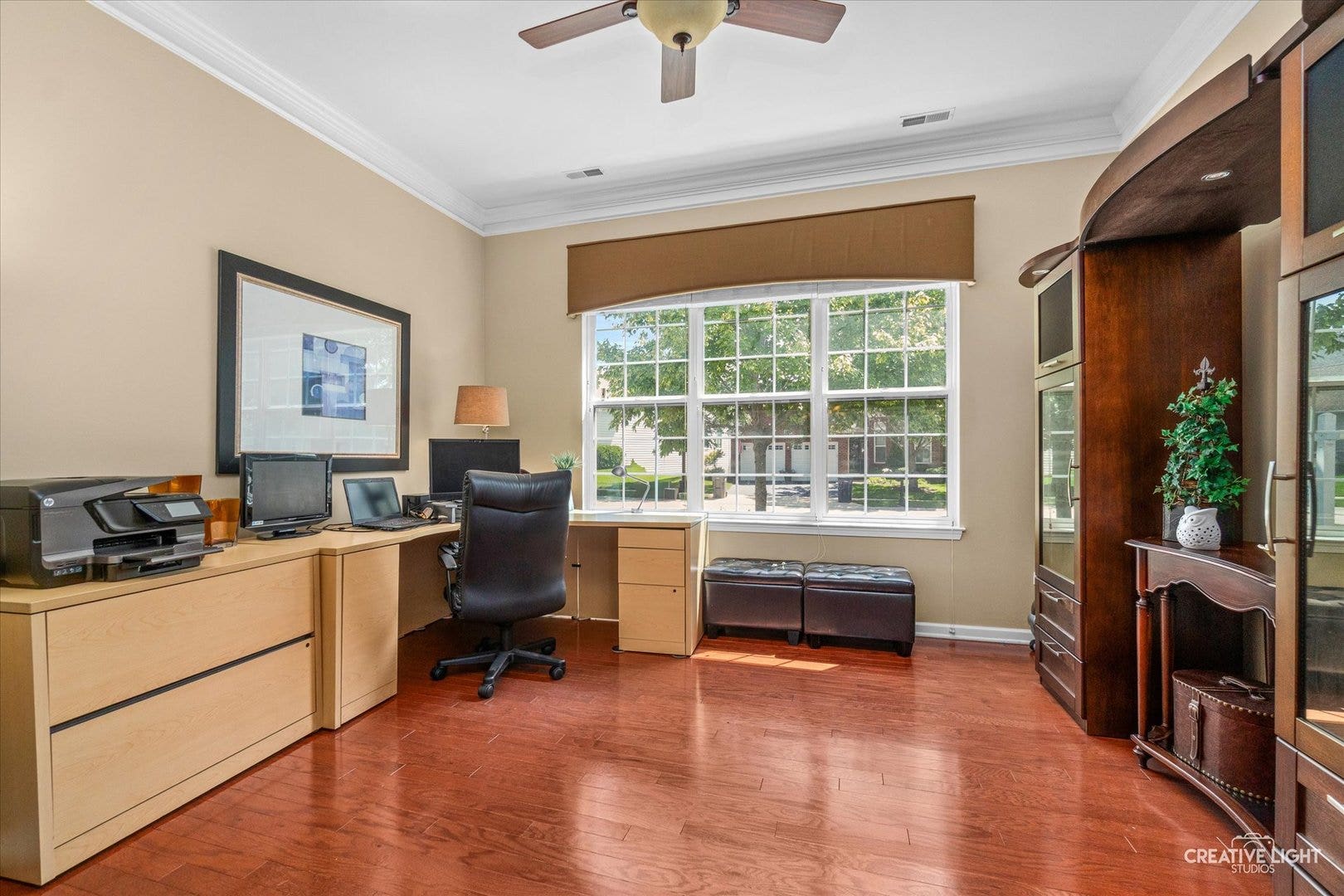3886 Seigle Drive, Elgin, IL 60124 3886 Seigle Drive, Elgin, IL 60124