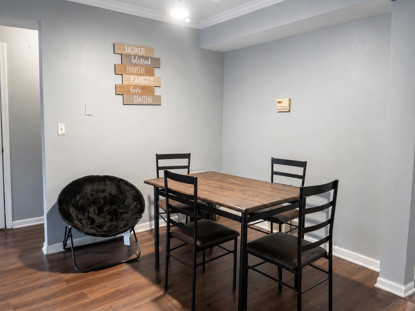 2000 Tall Oaks Drive, #1A, Aurora, IL 60505 2000 Tall Oaks Drive, #1A, Aurora, IL 60505