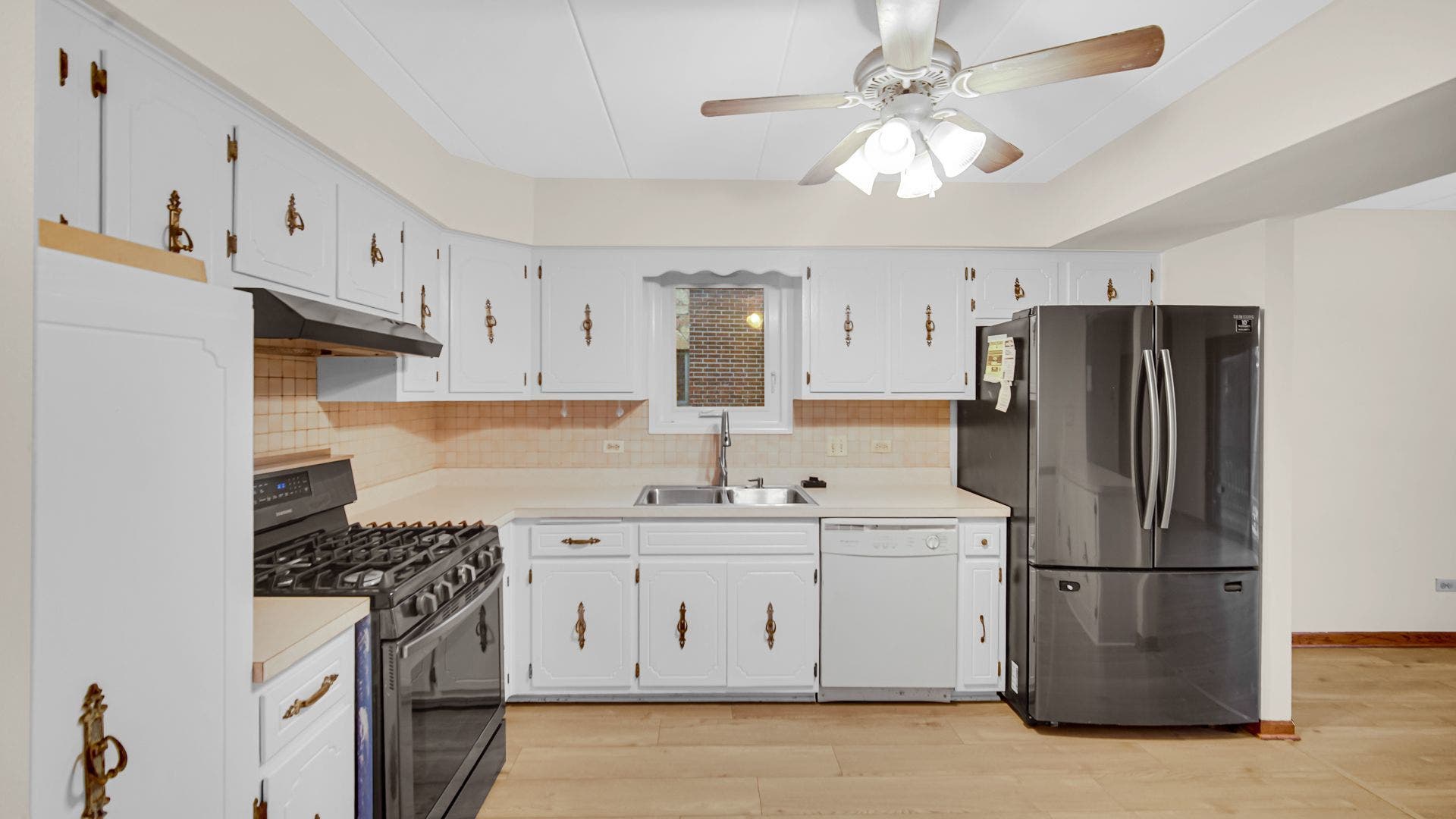 16724 Paxton Avenue, #2N, Tinley Park, IL 60477