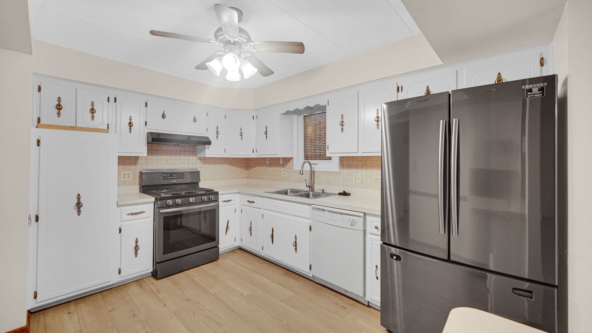 16724 Paxton Avenue, #2N, Tinley Park, IL 60477