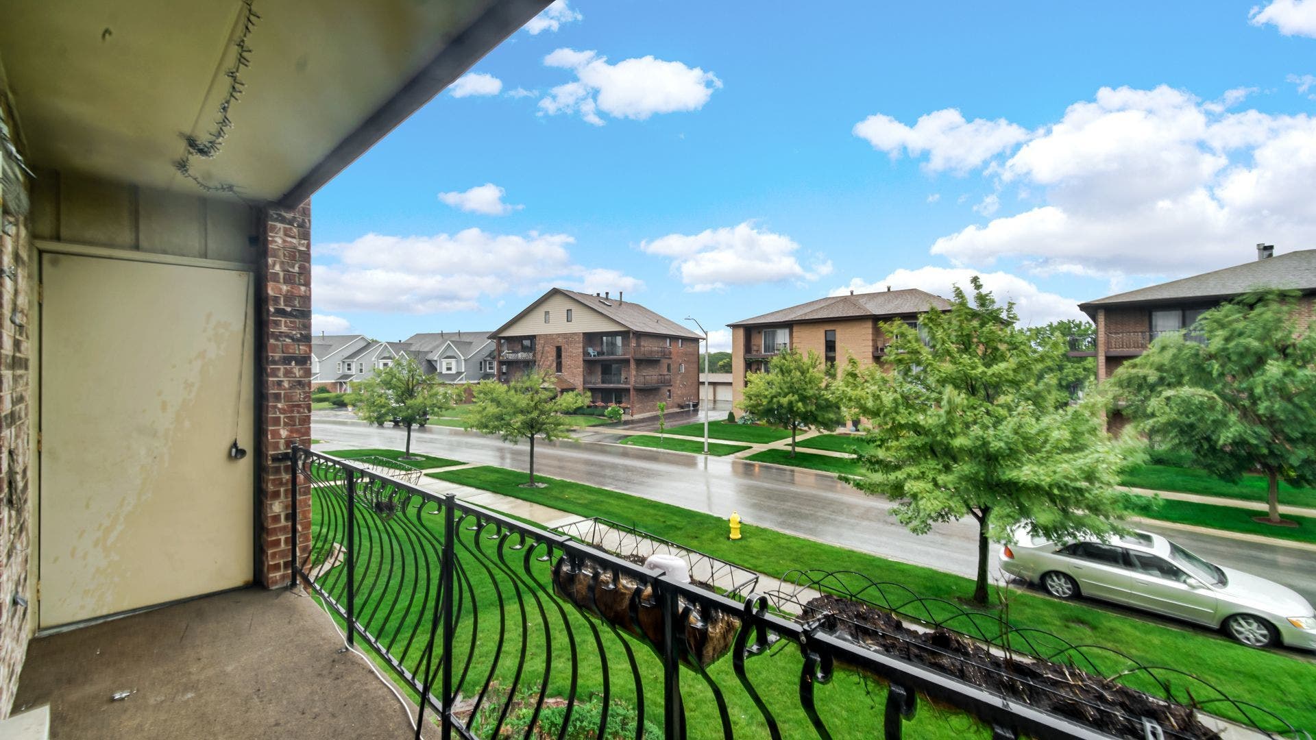16724 Paxton Avenue, #2N, Tinley Park, IL 60477