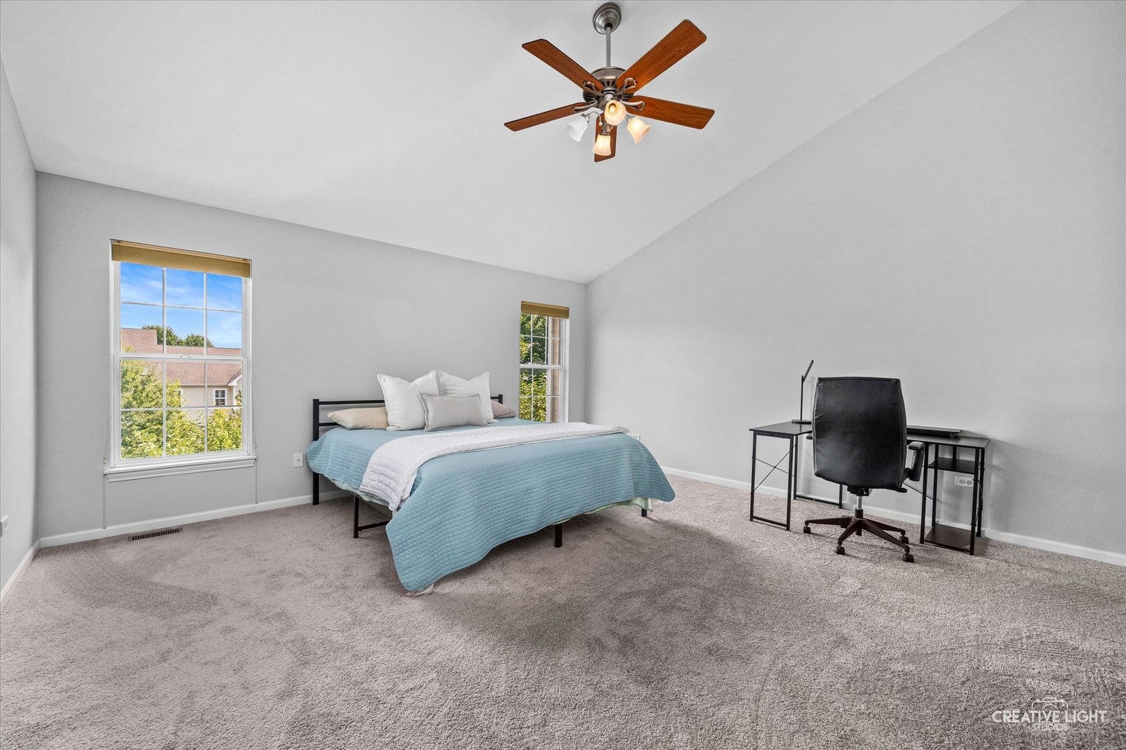 1123 Pine Valley Court, Elgin, IL 60124 1123 Pine Valley Court, Elgin, IL 60124