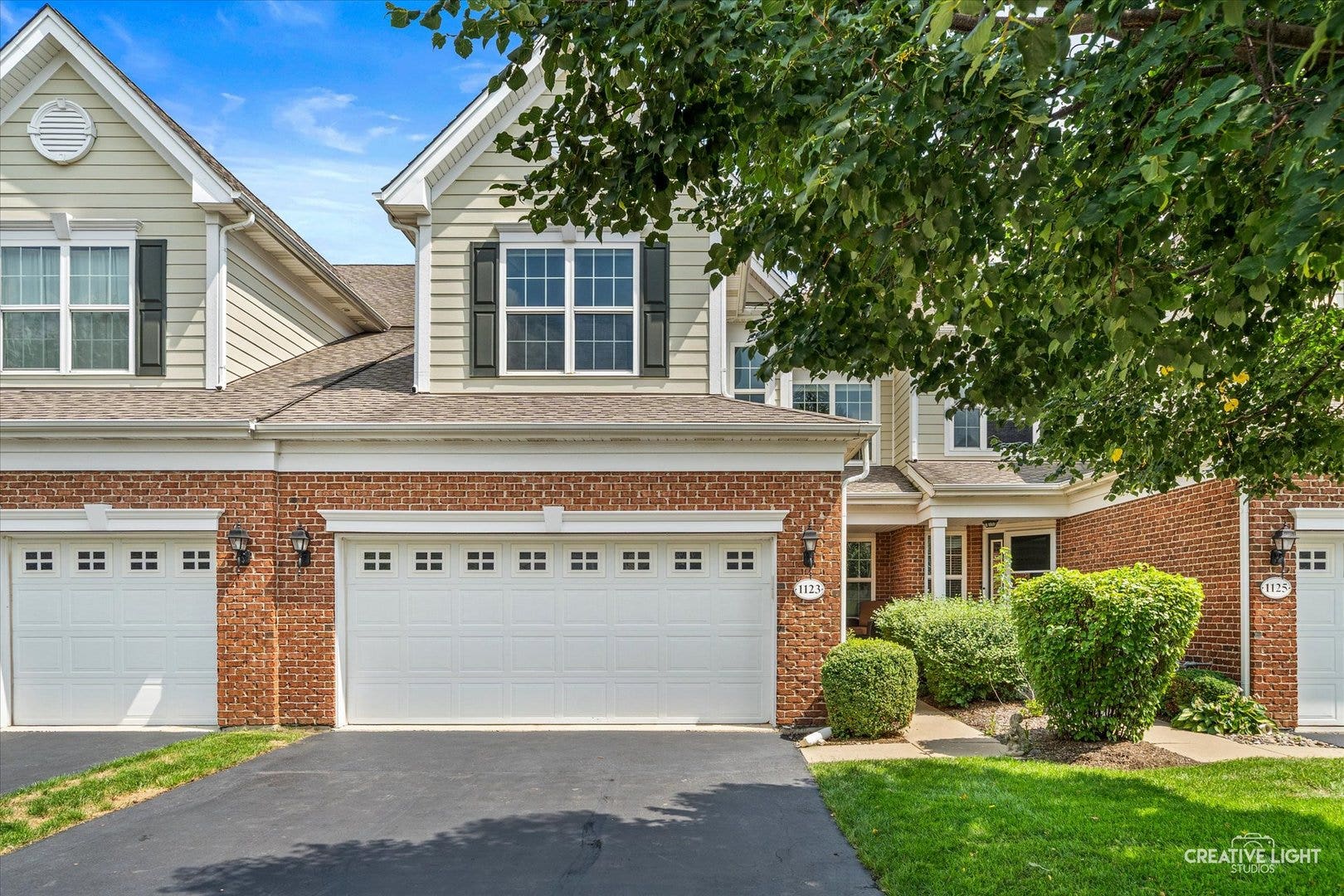 1123 Pine Valley Court, Elgin, IL 60124 1123 Pine Valley Court, Elgin, IL 60124