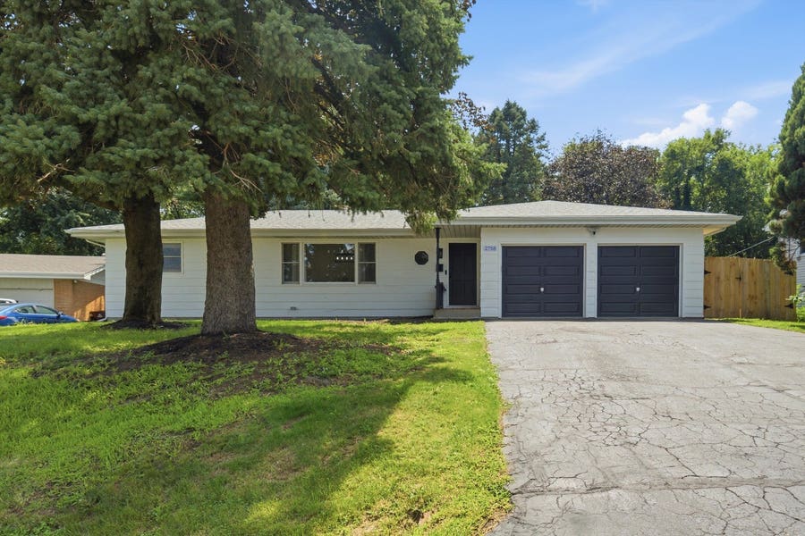 Property photo for 2758 Lancaster Drive, Joliet, IL