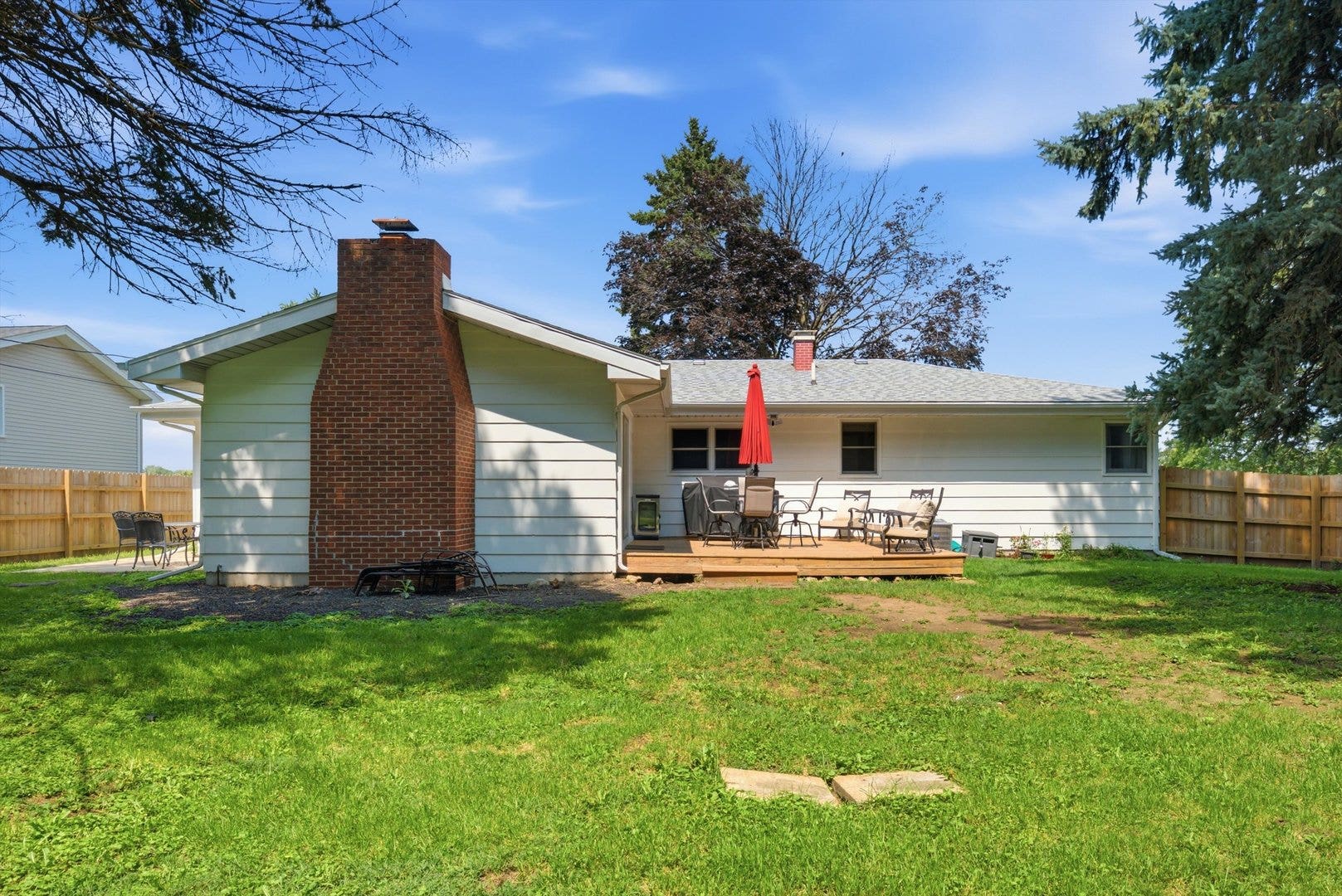 2758 Lancaster Drive, Joliet, IL 60433 2758 Lancaster Drive, Joliet, IL 60433