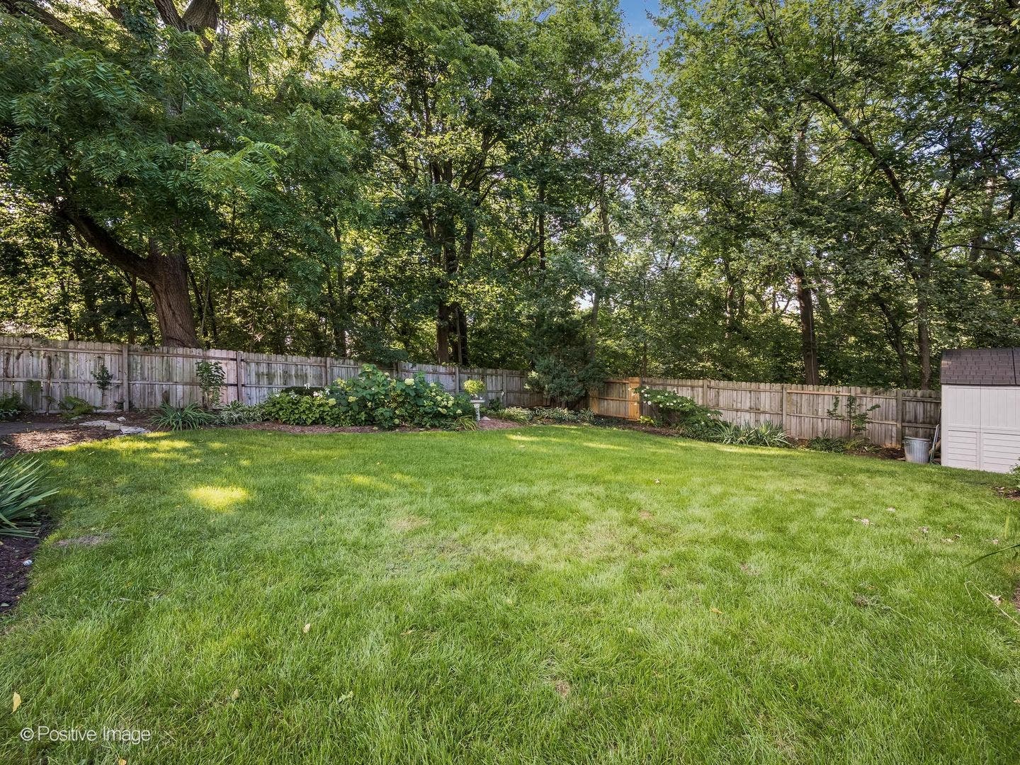 1170 Logan Avenue, Elgin, IL 60120