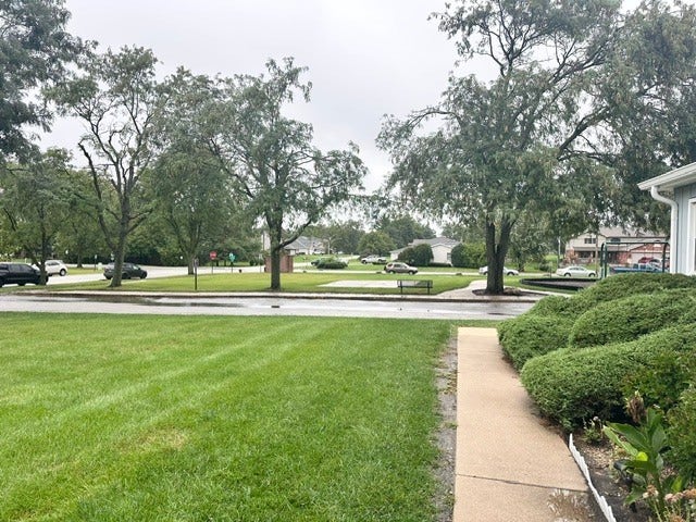 19519 116th Avenue, #B, Mokena, IL 60448 19519 116th Avenue, #B, Mokena, IL 60448