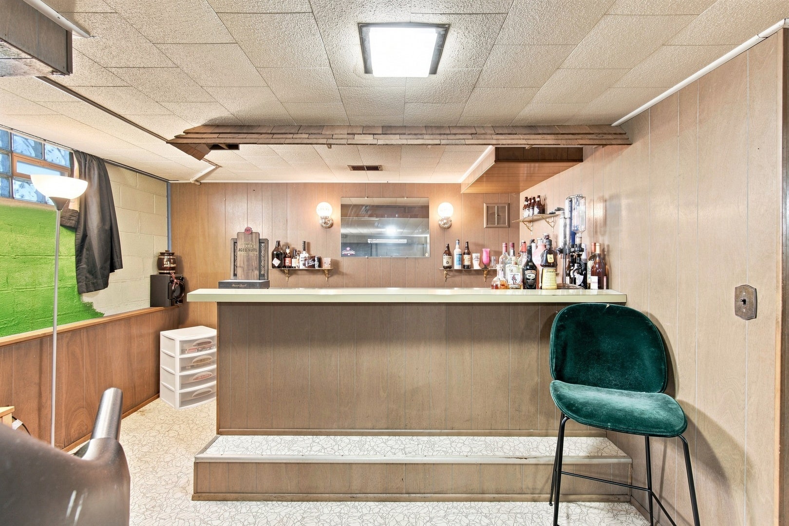 121 S Commonwealth Avenue, Elgin, IL 60123 121 S Commonwealth Avenue, Elgin, IL 60123