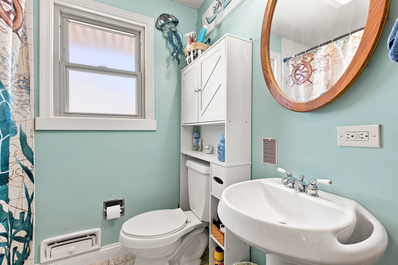 121 S Commonwealth Avenue, Elgin, IL 60123 121 S Commonwealth Avenue, Elgin, IL 60123