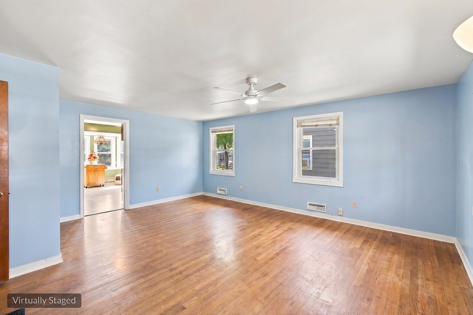 121 S Commonwealth Avenue, Elgin, IL 60123 121 S Commonwealth Avenue, Elgin, IL 60123