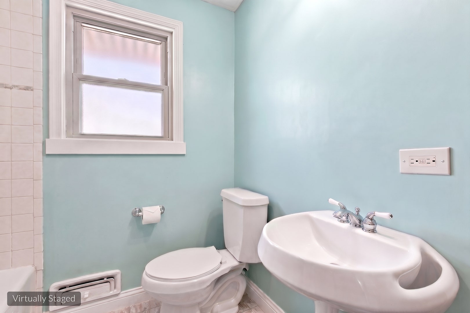 121 S Commonwealth Avenue, Elgin, IL 60123 121 S Commonwealth Avenue, Elgin, IL 60123