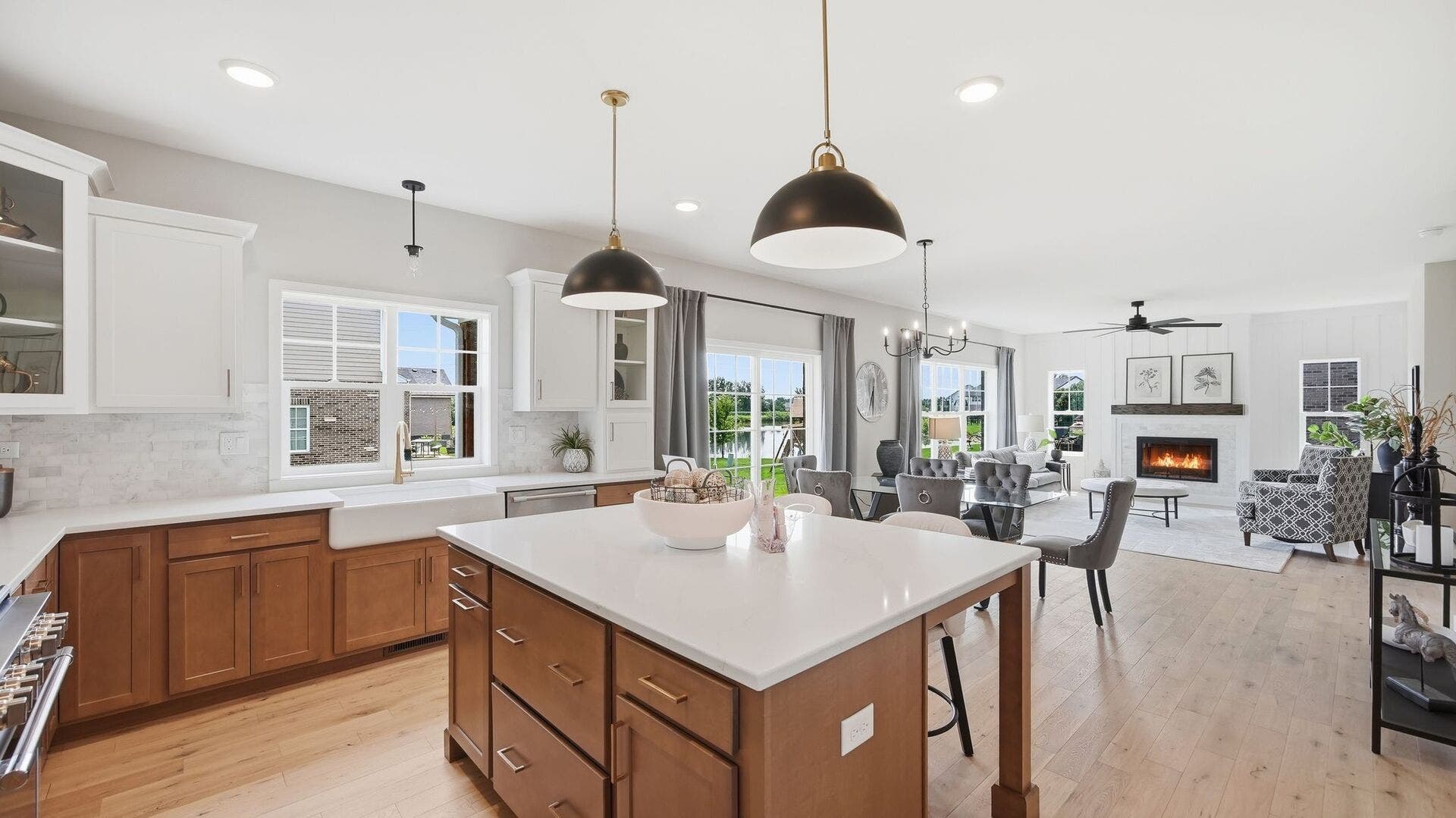 24051 S Williams Drive, Manhattan, IL 60442 24051 S Williams Drive, Manhattan, IL 60442