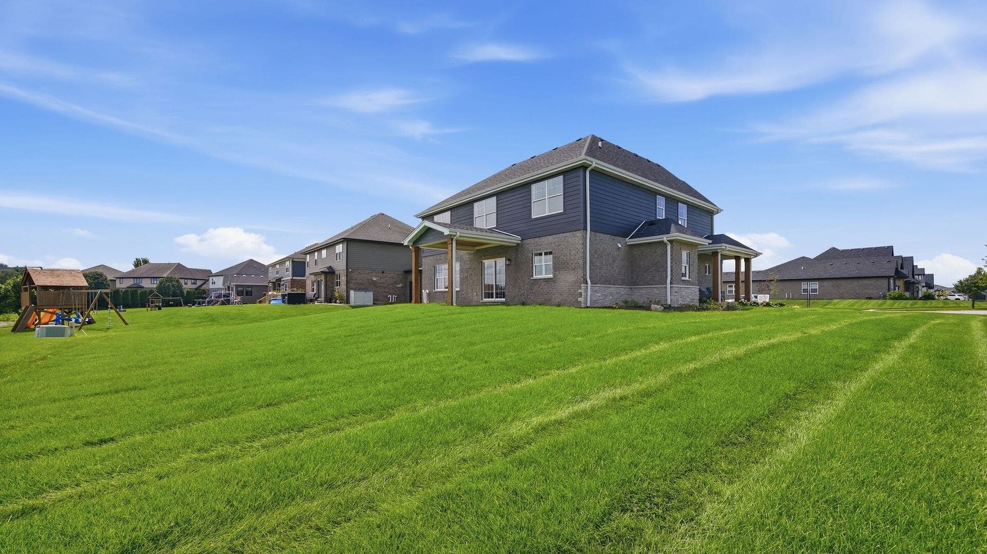 24051 S Williams Drive, Manhattan, IL 60442 24051 S Williams Drive, Manhattan, IL 60442