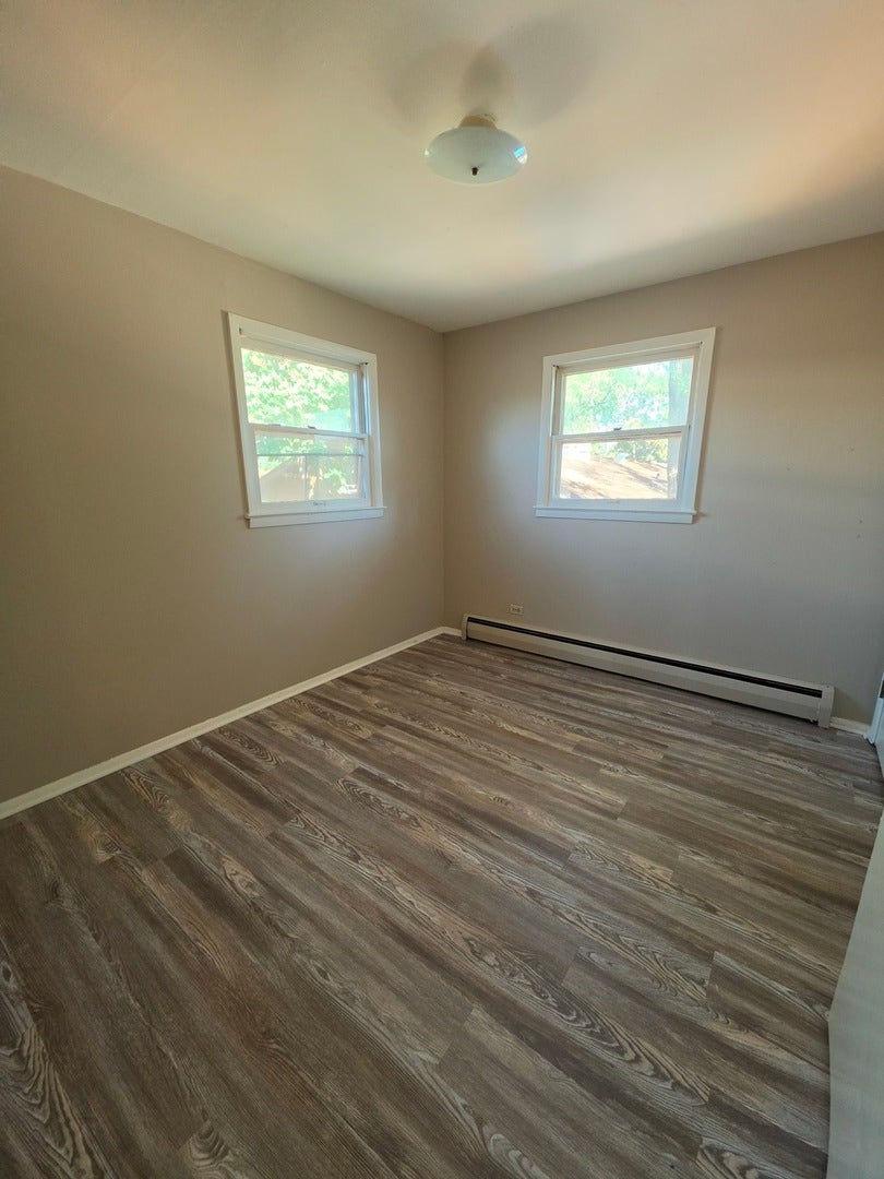 67 N Aldine Street, #5, Elgin, IL 60123