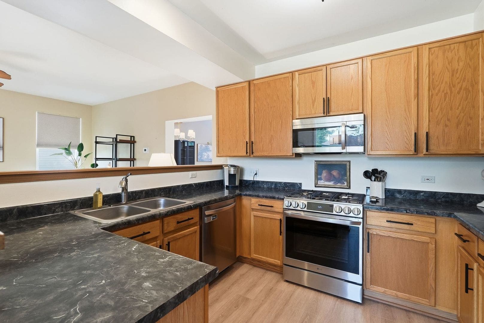 1883 Sedgegrass Trail, Aurora, IL 60504