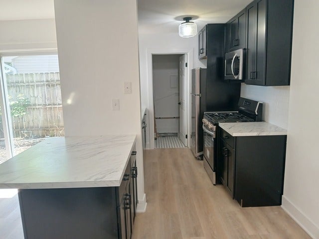 12 Fernwood Drive, #O, Bolingbrook, IL 60440 12 Fernwood Drive, #O, Bolingbrook, IL 60440