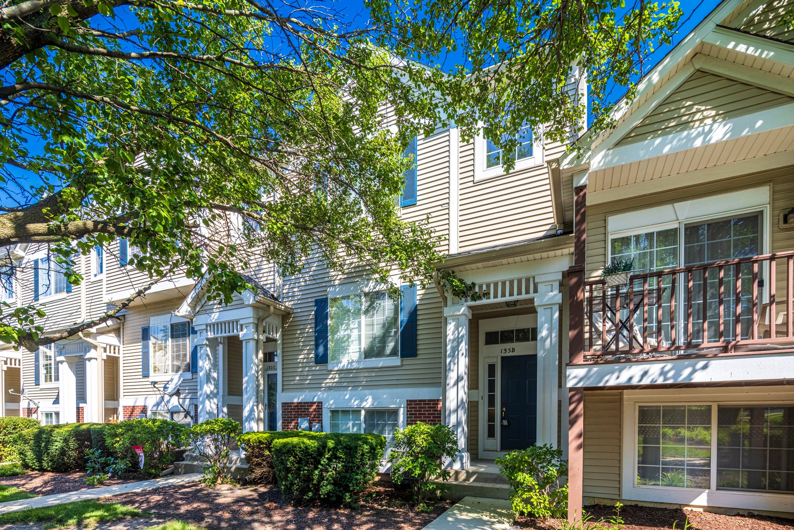 135 Enclave Circle, #B, Bolingbrook, IL 60440 135 Enclave Circle, #B, Bolingbrook, IL 60440