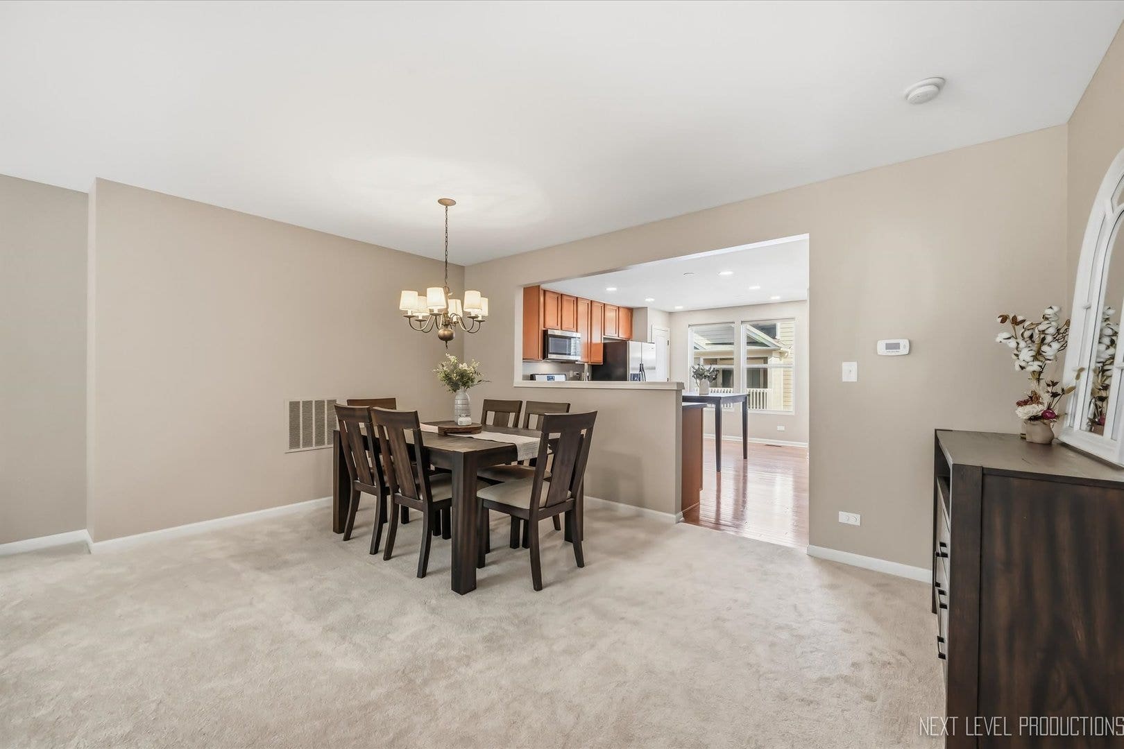 2440 Anna Way, #2440, Elgin, IL 60124 2440 Anna Way, #2440, Elgin, IL 60124