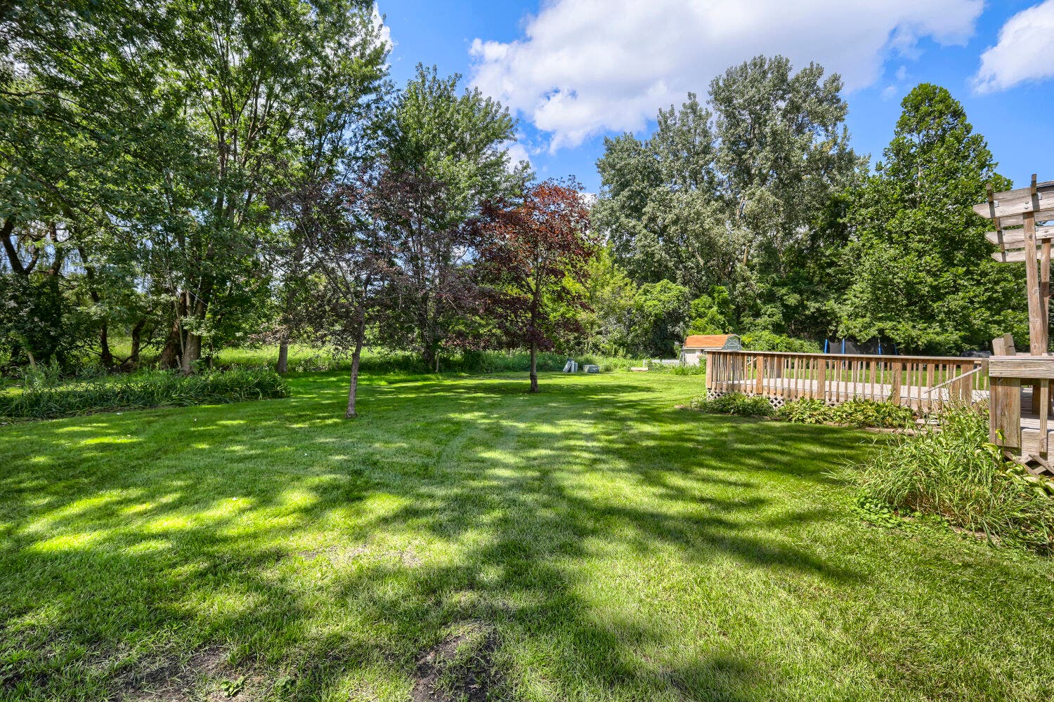 98 Brookside Drive, Elgin, IL 60123 98 Brookside Drive, Elgin, IL 60123