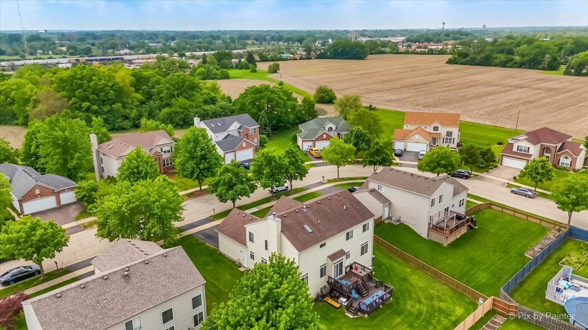 2030 Westbury Lane, Aurora, IL 60502 2030 Westbury Lane, Aurora, IL 60502