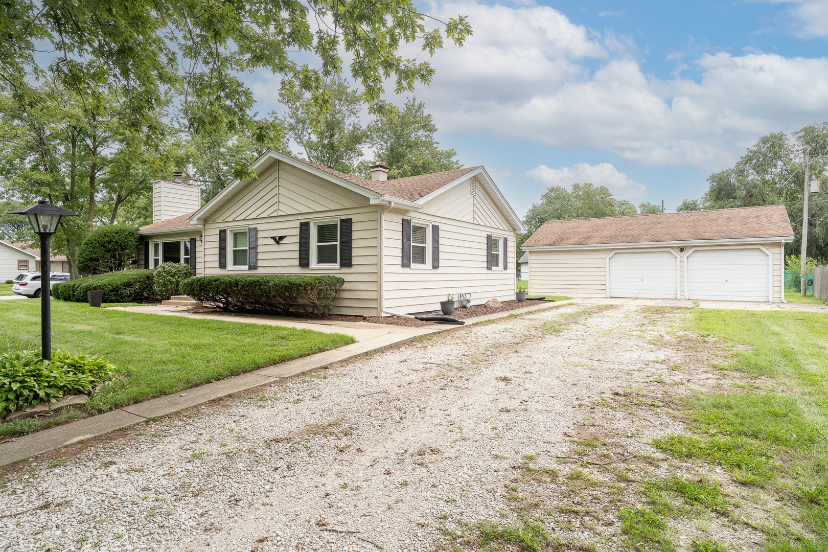1098 Karner Drive, Joliet, IL 60433 Right-hand side, detached garage in back