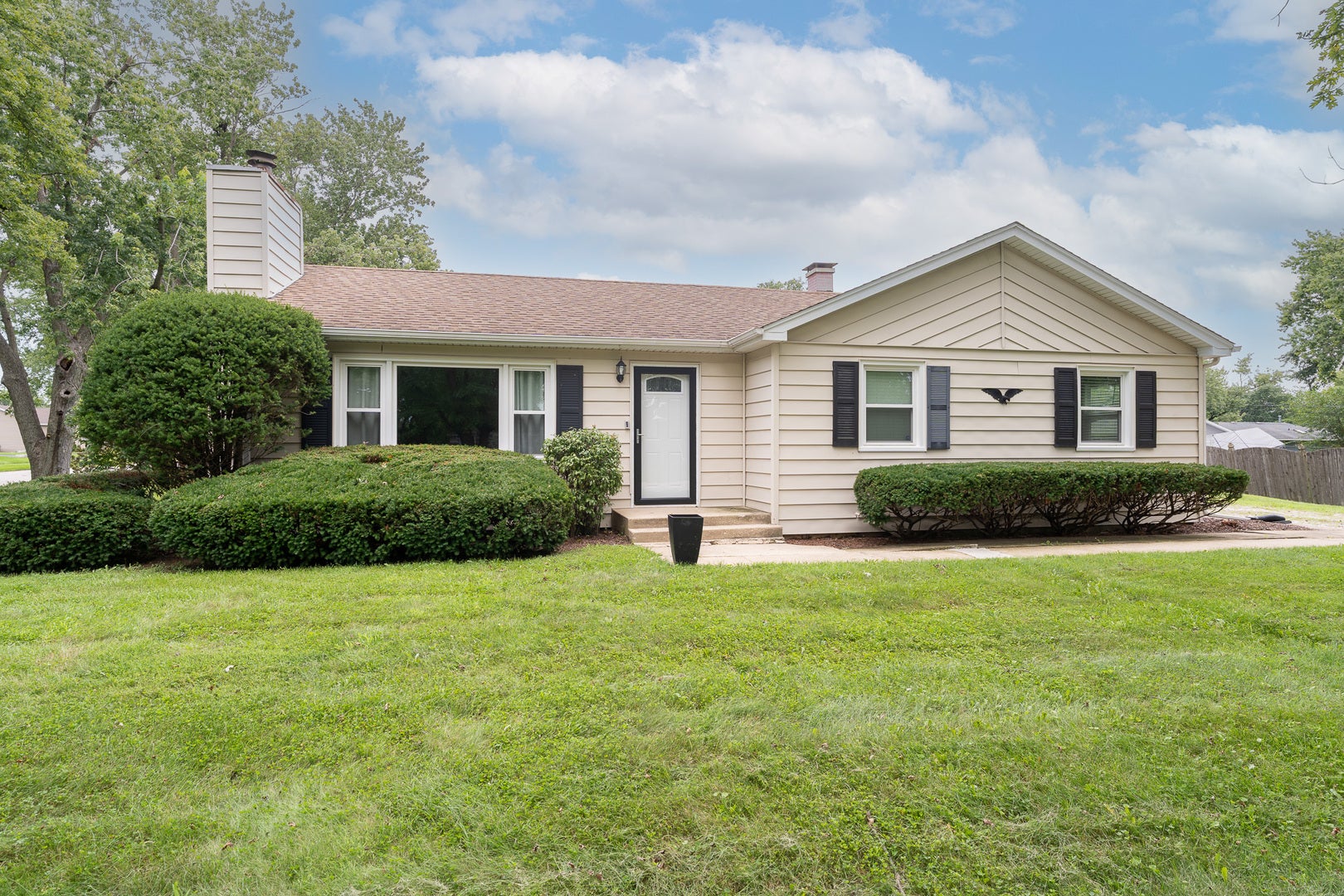 1098 Karner Drive, Joliet, IL 60433 1098 Karner Drive, Joliet, IL 60433