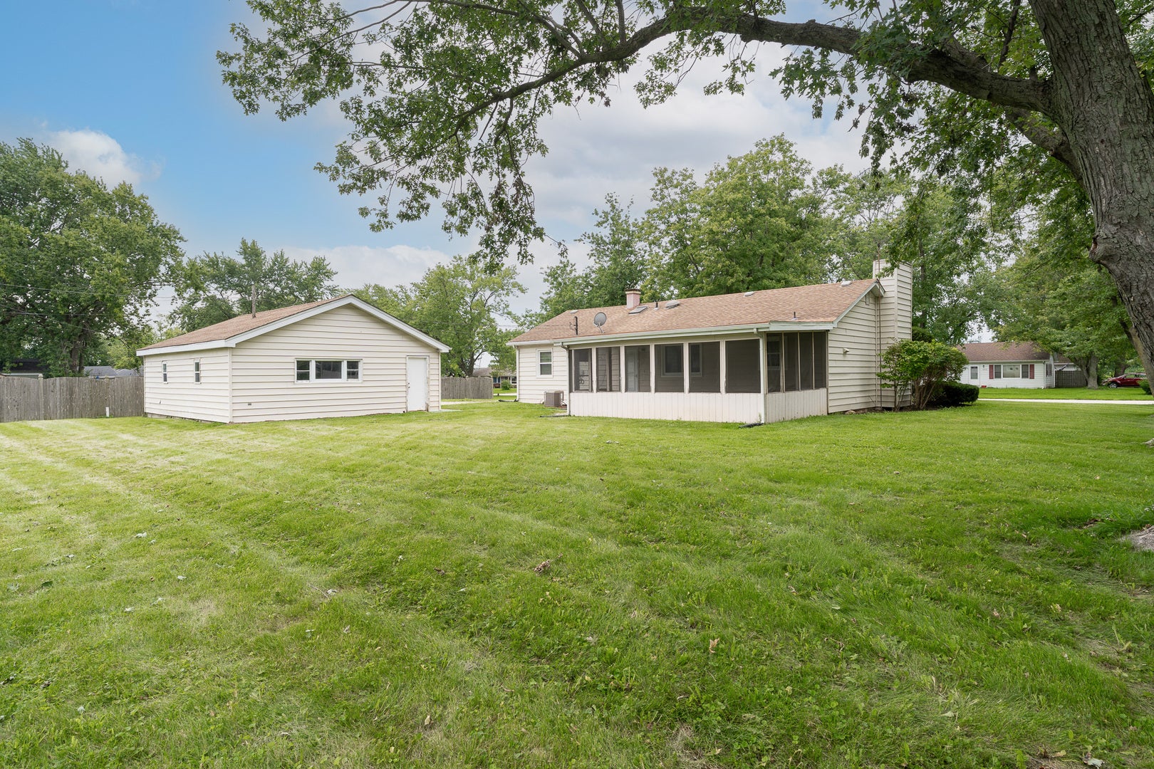 1098 Karner Drive, Joliet, IL 60433 Back of home - view from the street