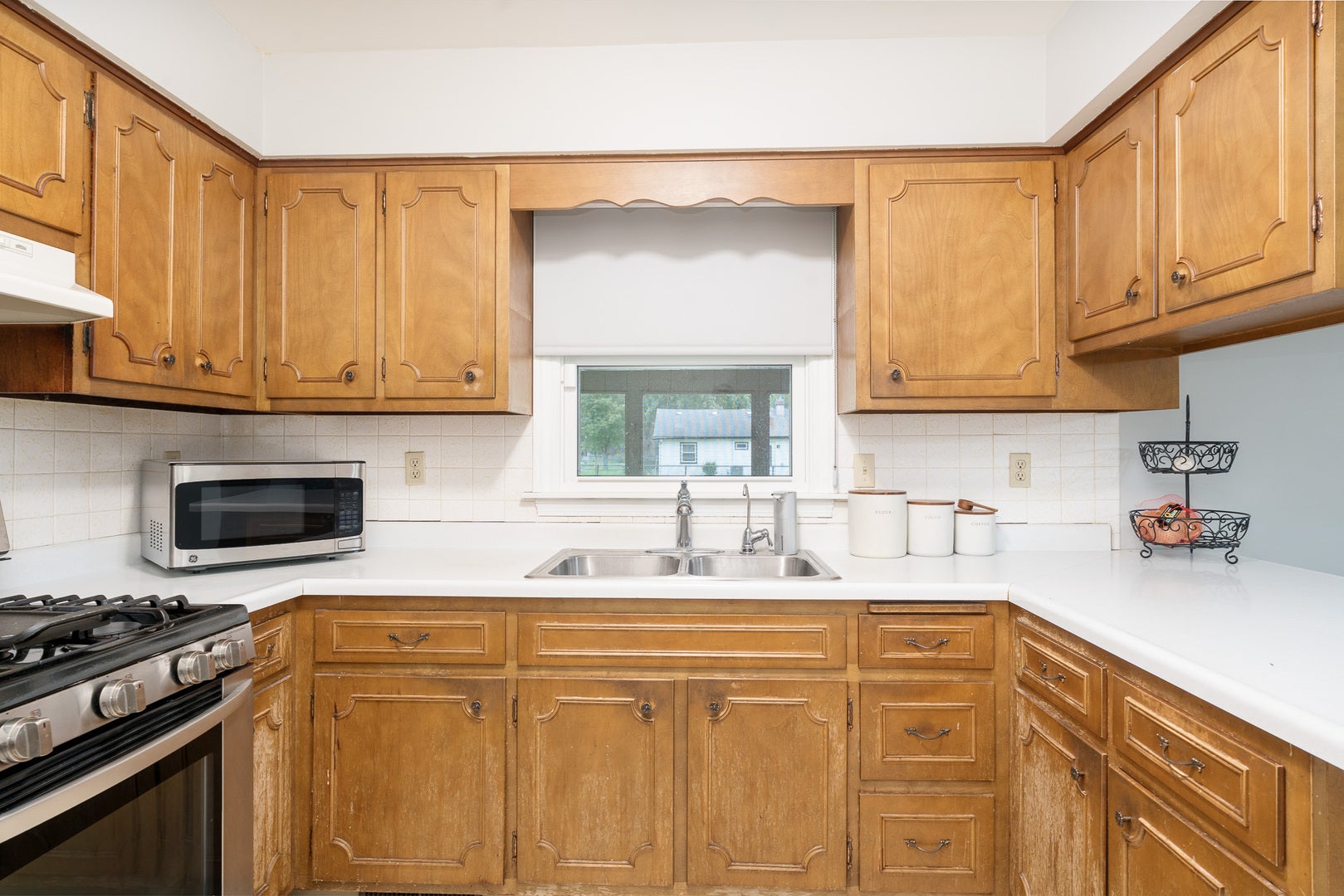 1098 Karner Drive, Joliet, IL 60433 1098 Karner Drive, Joliet, IL 60433
