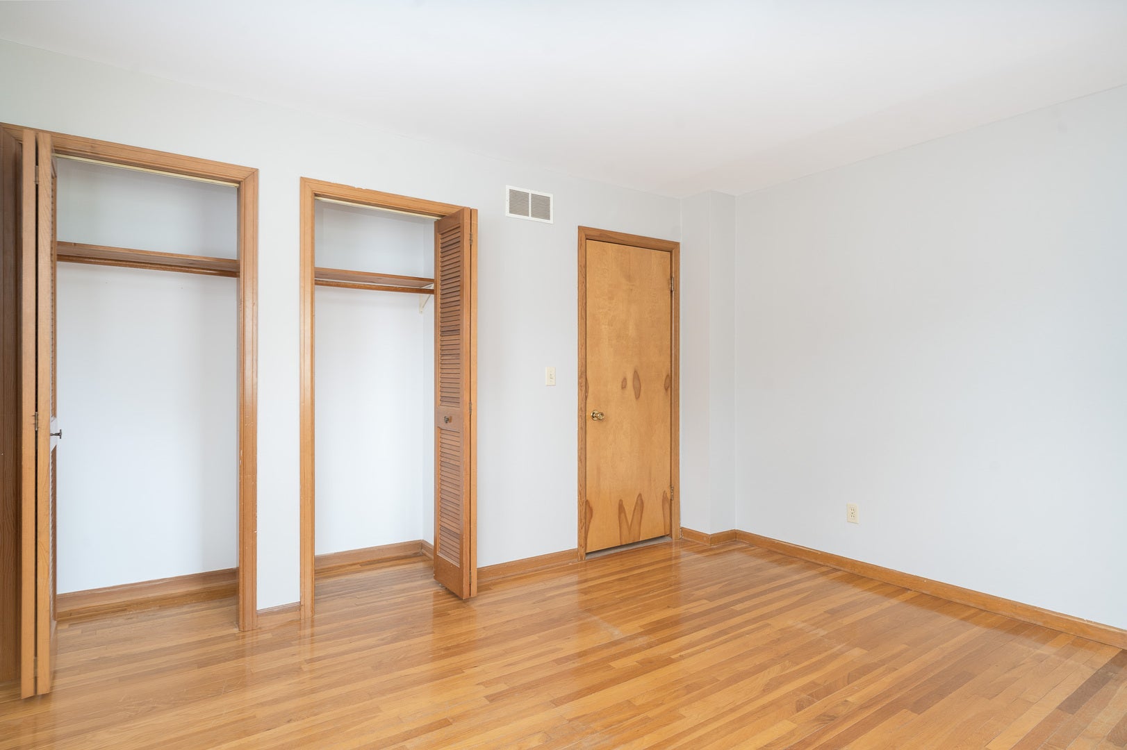 1098 Karner Drive, Joliet, IL 60433 Corner, window view