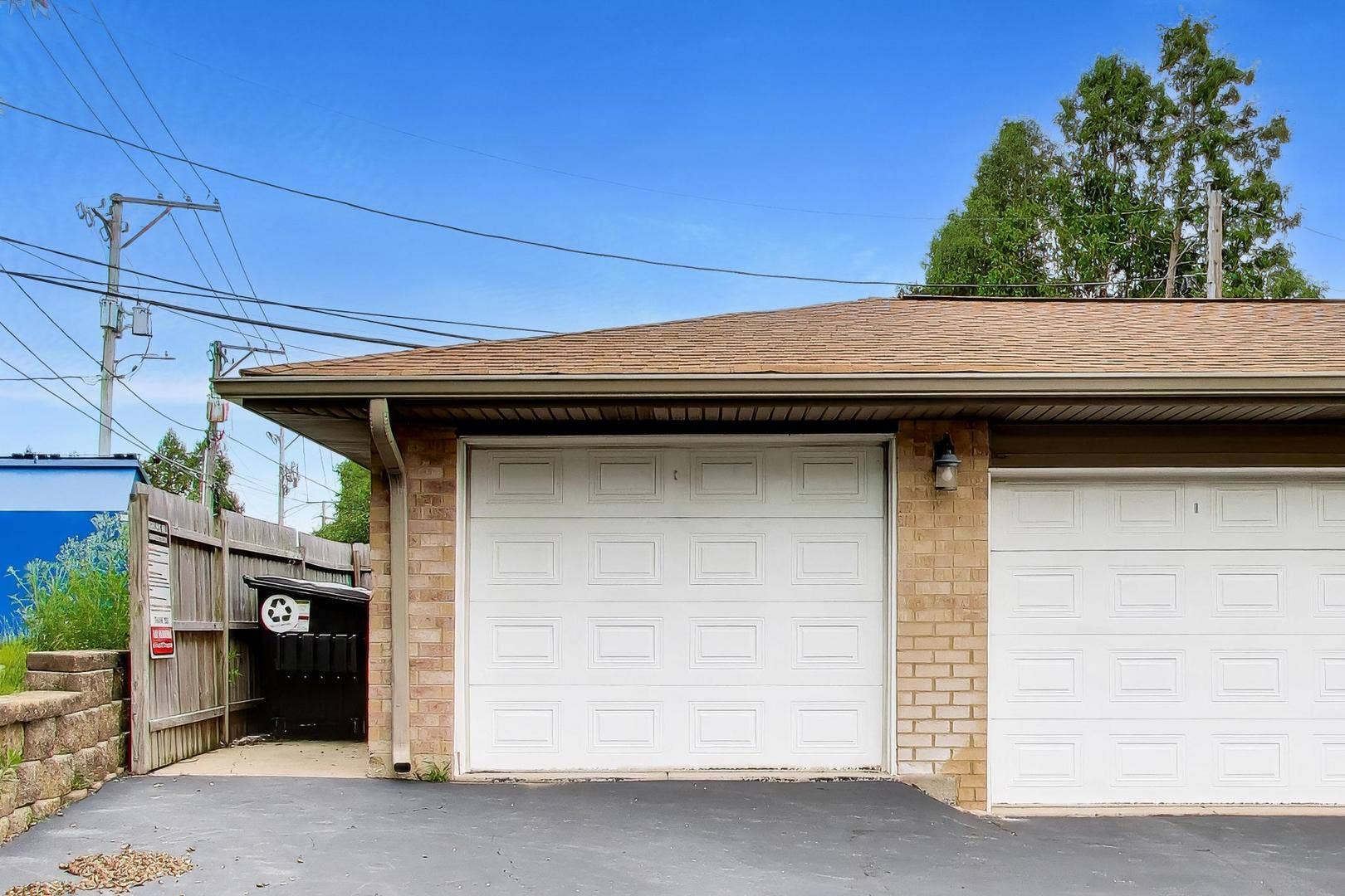 4401 Pershing Avenue, #2N, Downers Grove, IL 60515